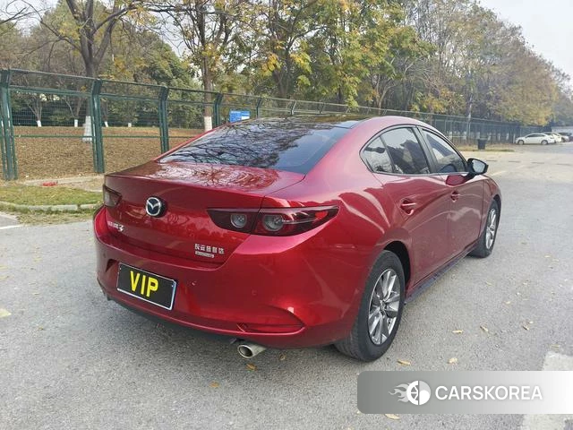 Mazda 3 2021 Красный из Китая
