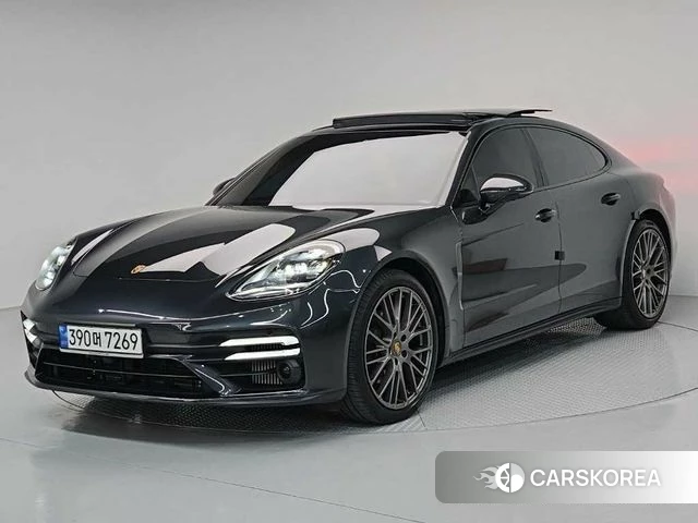Porsche Panamera (971) 2023 Серый из Кореи
