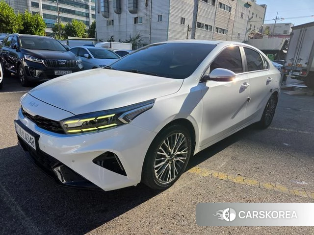 Kia The New K3 2nd generation 2022 Белый из Кореи