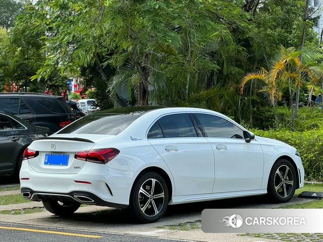 Mercedes-Benz A-Class 2023 Белый из Китая