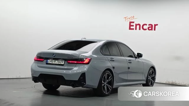 BMW 3 Series (G20) 2024 Серебристо-серый из Кореи