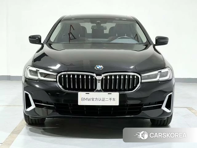 BMW 5 series 2022 Черный из Китая