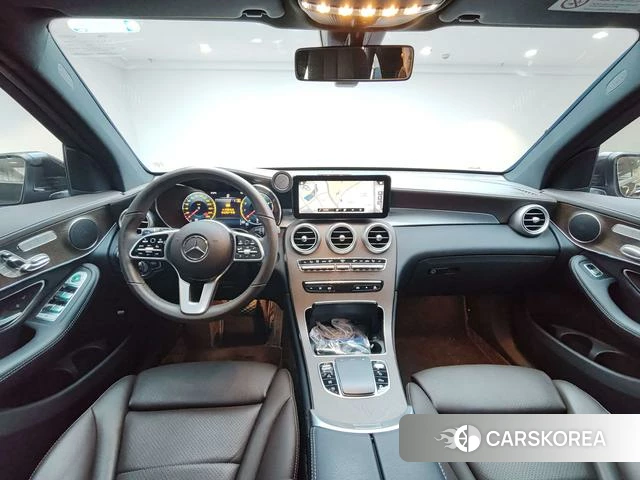 Mercedes-Benz GLC 2023 Темно-серый из Китая