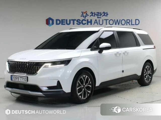 Kia Carnival 4th generation 2022 Белый из Кореи