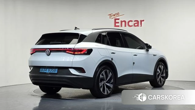 Volkswagen ID.4 2023 Белый из Кореи