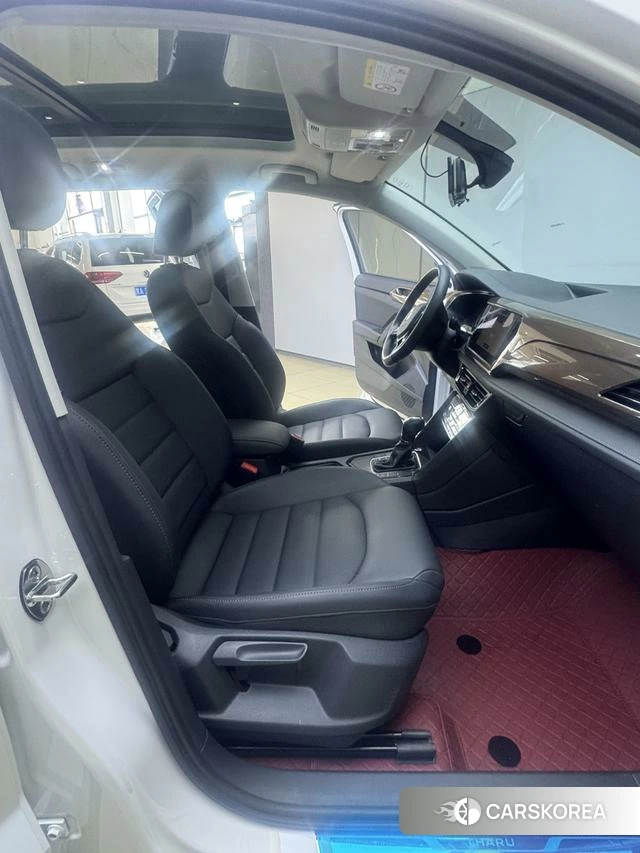 Volkswagen Tharu 2021 Белый из Китая