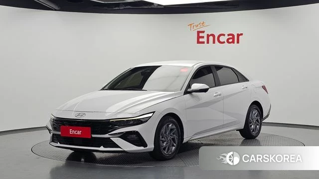 Hyundai The New Avante (CN7) 2023 Белый из Кореи, фото 2
