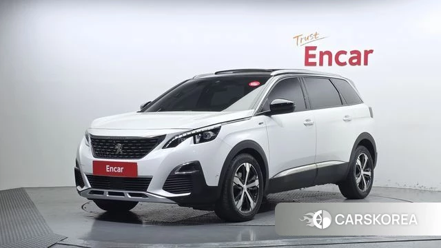 Peugeot 5008 second generation 2021 Белый из Кореи