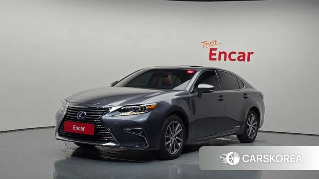 Lexus New ES300h 2018 Серый из Кореи