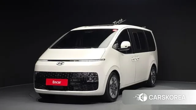 Hyundai Staria 2021 Белый из Кореи