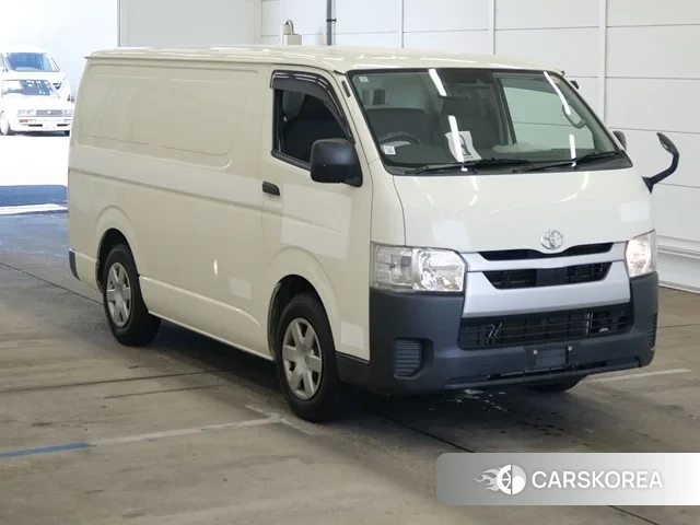 Toyota HiAce Van 2021 из Японии
