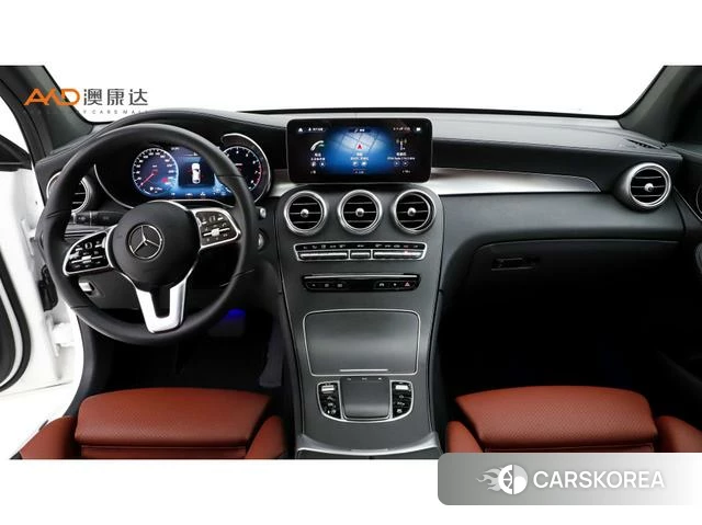 Mercedes-Benz GLC 2023 Белый из Китая