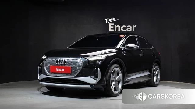 Audi Q4 e-Tron (F4) 2026 Черный из Кореи