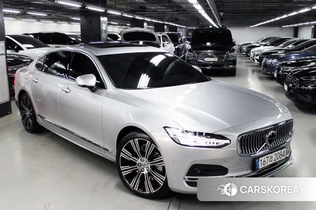 Volvo S90 2021 Серебряный из Кореи