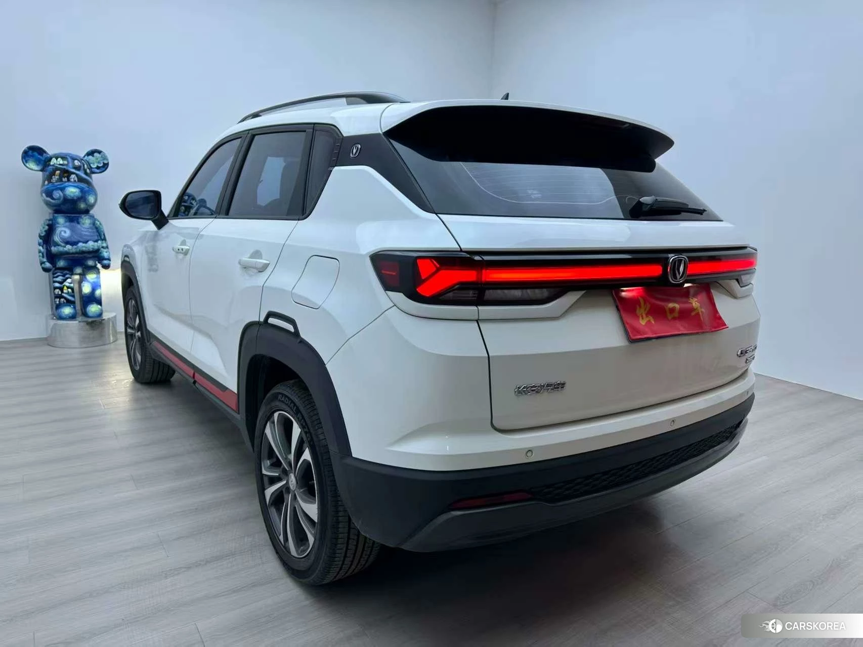 Chang'an CS35 PLUS 2023 Белый из Китая