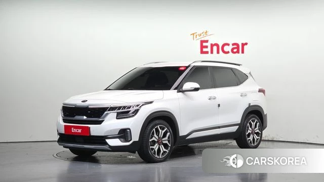 Kia Seltos 2021 Белый из Кореи