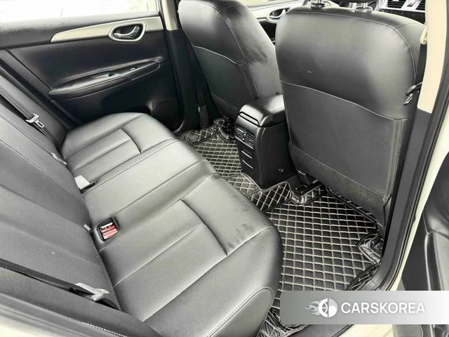 Nissan Sylphy 2022 Белый из Китая