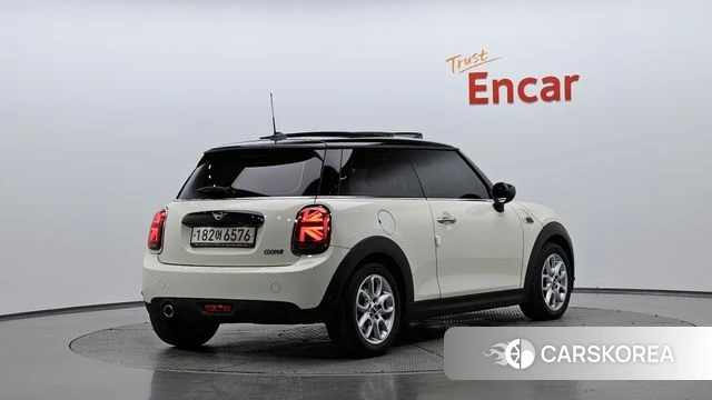 Mini Cooper 2020 Белый из Кореи