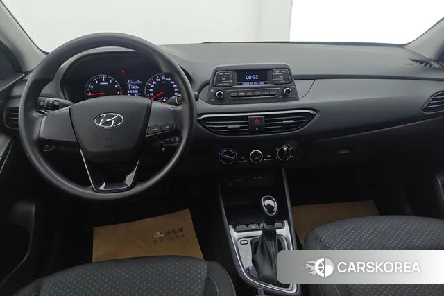 Hyundai Celesta 2021 Белый из Китая