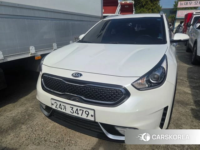 Kia Niro 2018 Белый из Кореи
