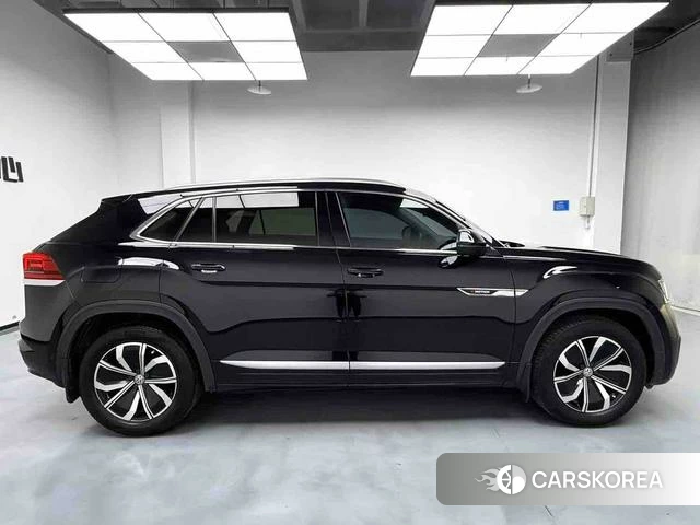 Volkswagen Teramont 2021 Черный из Китая