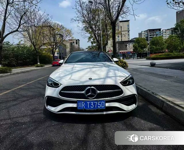 Mercedes-Benz C-class 2024 Белый из Китая