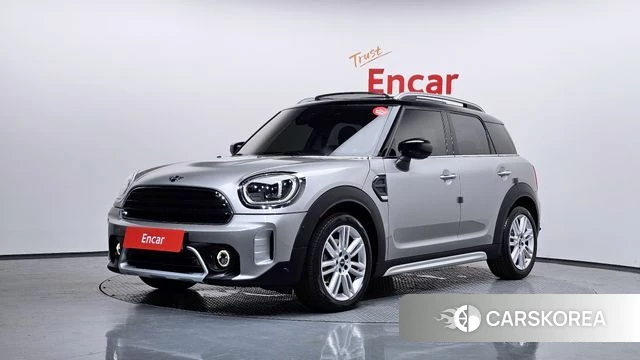 Mini Cooper Countryman 2023 Серебристо-серый из Кореи