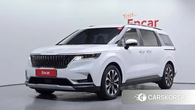 Kia Carnival 4th generation 2023 Белый из Кореи