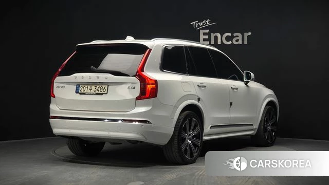 Volvo XC90 second Generation 2023 Белый из Кореи