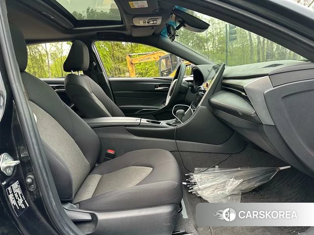 Toyota Avalon 2022 Темно-серый из Китая