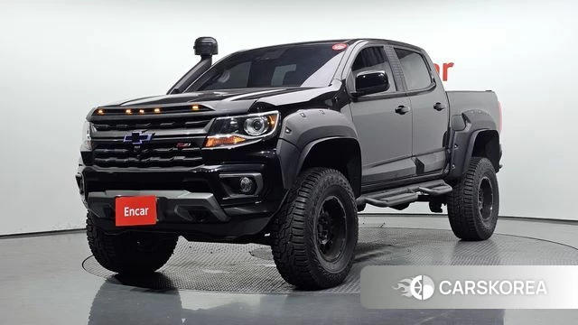 Chevrolet (GM Daewoo) Real New Colorado 2021 Черный из Кореи