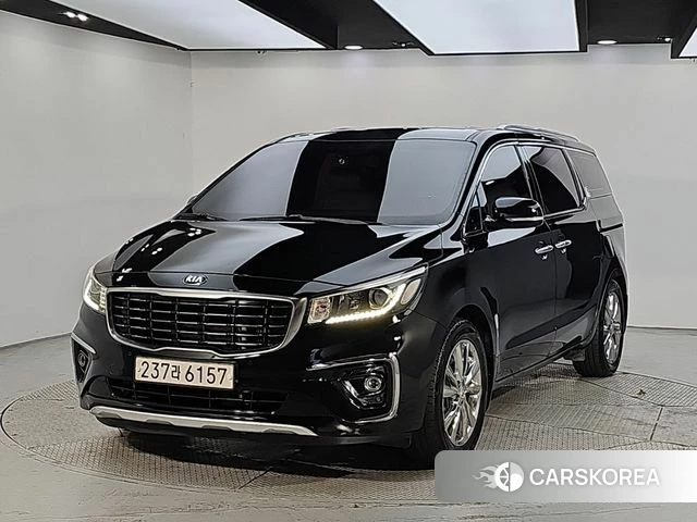 Kia The New Carnival 2018 Черный из Кореи