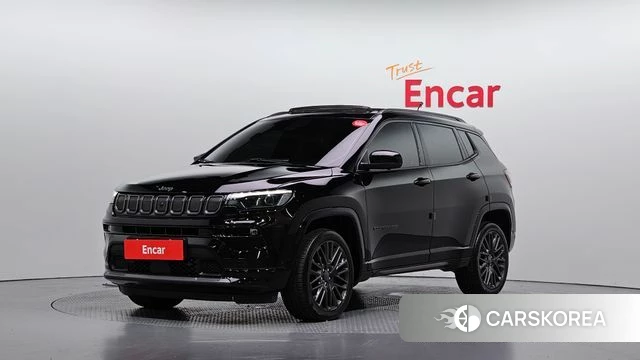 Jeep Compass 2nd Generation 2022 Черный из Кореи
