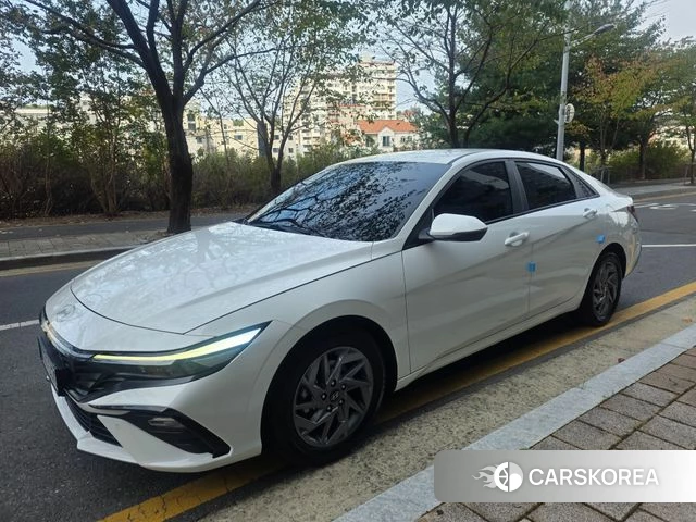 Hyundai The New Avante (CN7) 2023 Белый из Кореи