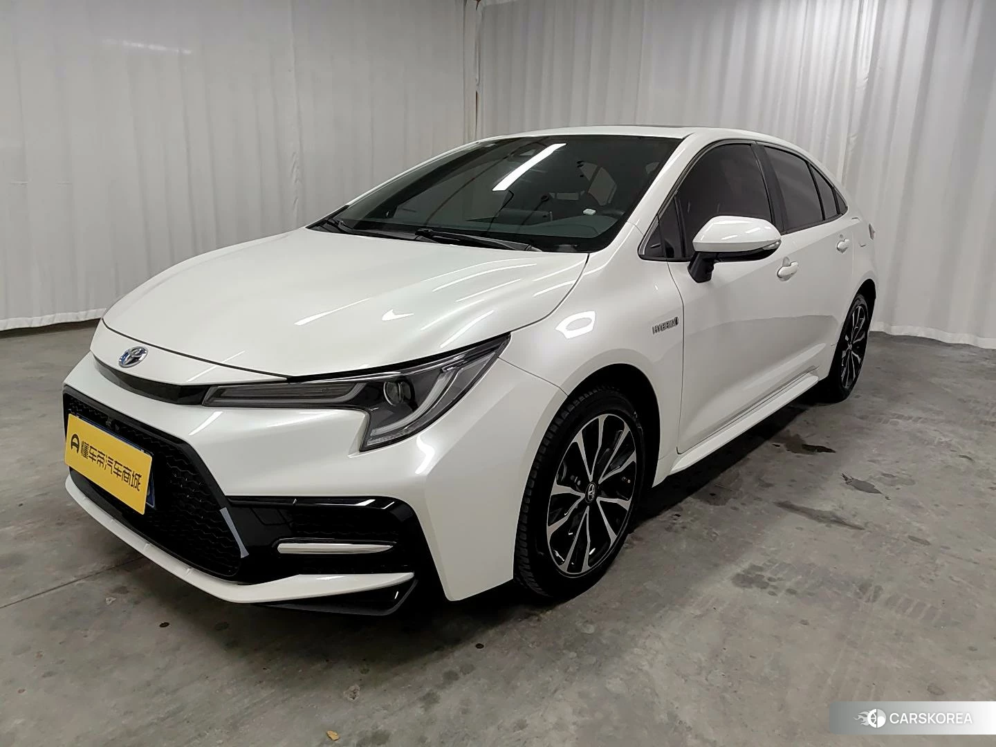 Toyota Levin 2020 Белый из Китая