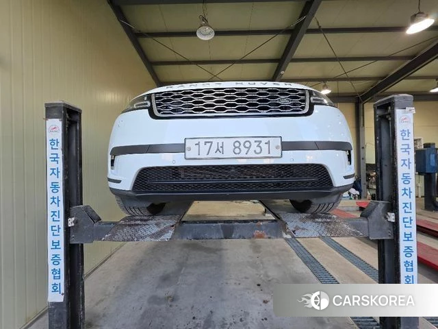 Land Rover Range Rover Velar 2018 Белый из Кореи
