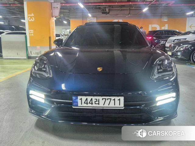 Porsche Panamera (971) 2023 Синий из Кореи