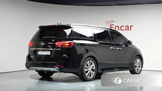 Kia The New Carnival 2019 Черный из Кореи