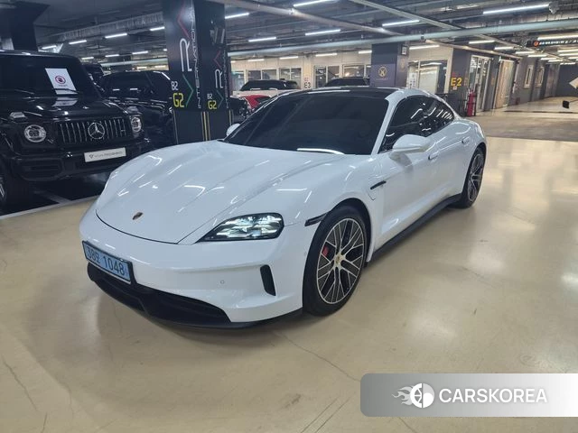 Porsche Taycan 2025 Белый из Кореи