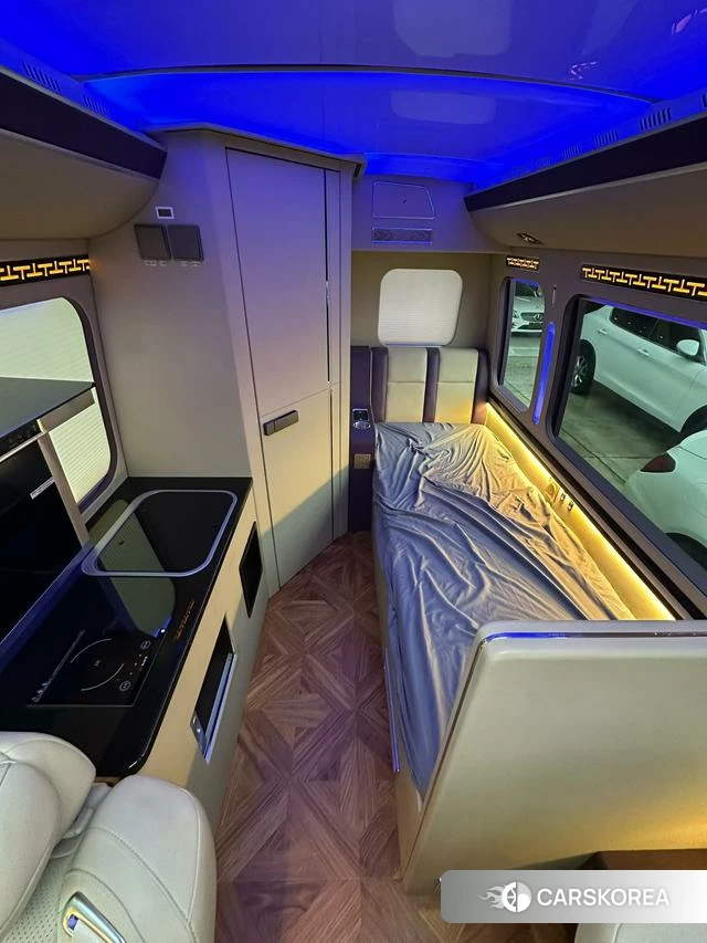 Toyota Coaster 2023 Шампань из Китая