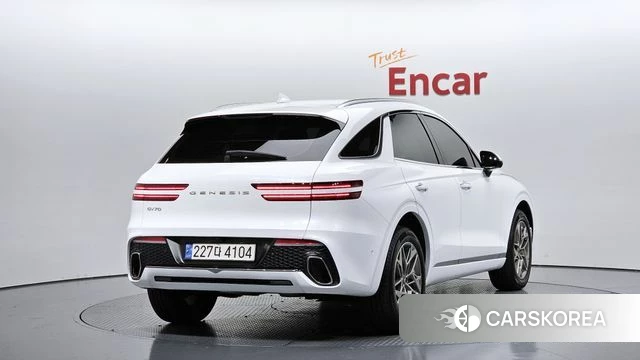 Genesis GV70 2024 Белый из Кореи