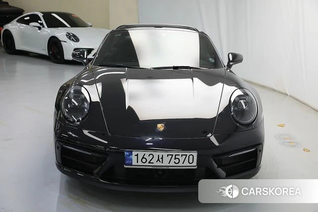 Porsche 911(992) id 4711256 из Кореи