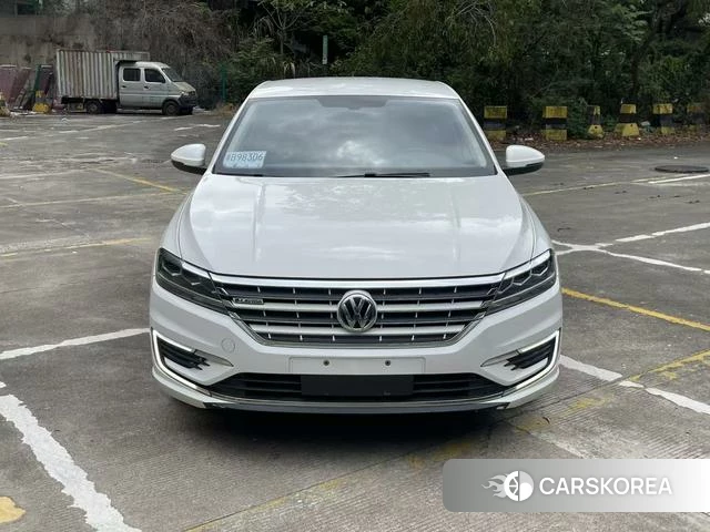 Volkswagen Lavida 2021 Белый из Китая