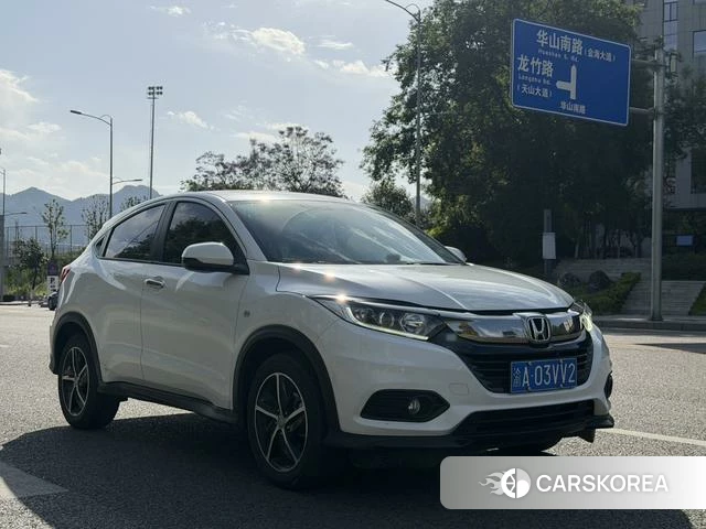 Honda Vezel 2021 Белый из Китая