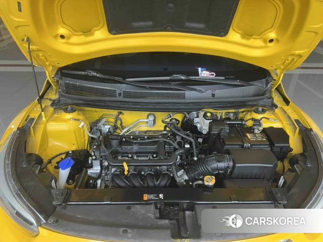 Kia KX1 2021 Желтый из Китая