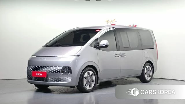 Hyundai Staria 2024 Серебряный из Кореи