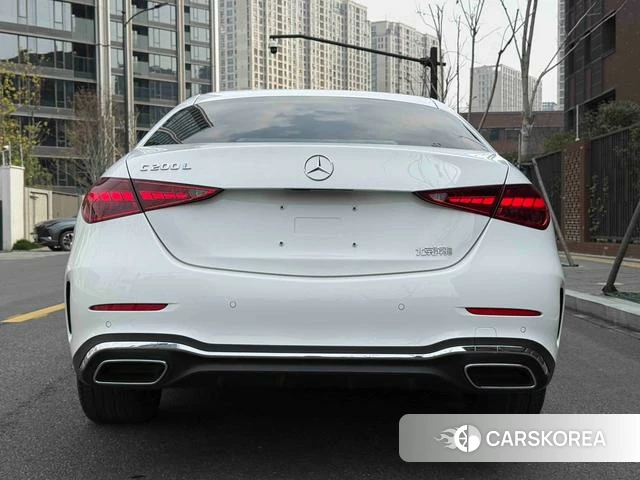 Mercedes-Benz C-class 2024 Белый из Китая