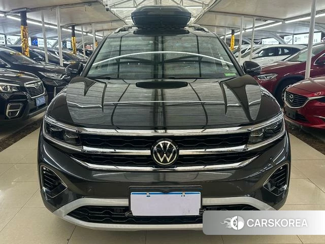 Volkswagen Talagon 2022 Черный из Китая