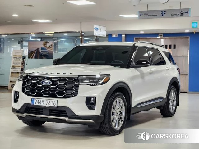 Ford Explorer 6th Generation 2025 Белый из Кореи