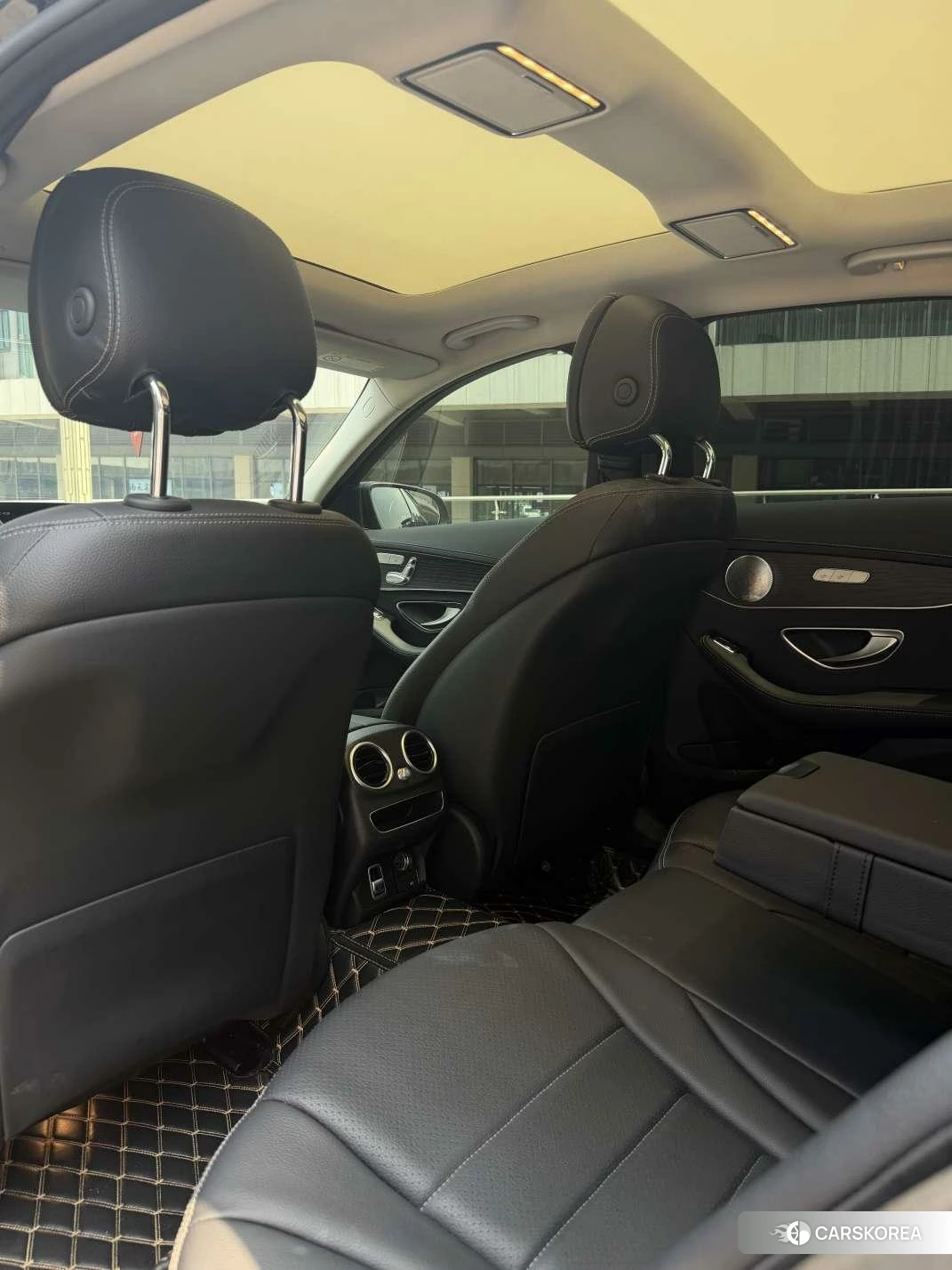 Mercedes-Benz C-class 2020 Зеленый из Китая